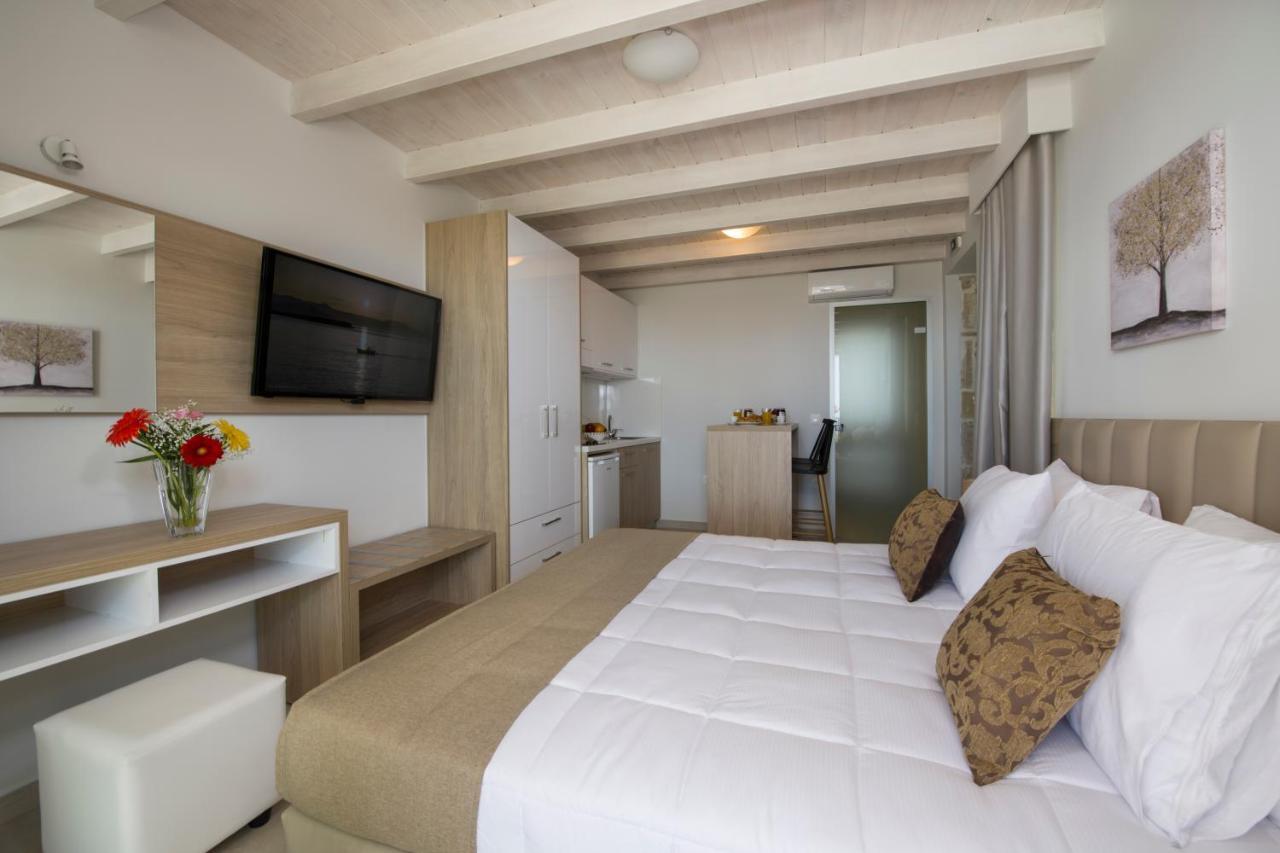 Petras Resort Falászarna Kültér fotó